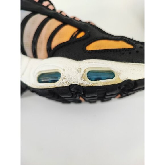 Nike Women's Air Max Tailwind 4 Black Sneakers Size 6 US - Picture 11 of 16